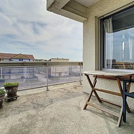 Apartment A 50m De La Avec Balcon, Animaux Acceptes Stella-Plage
